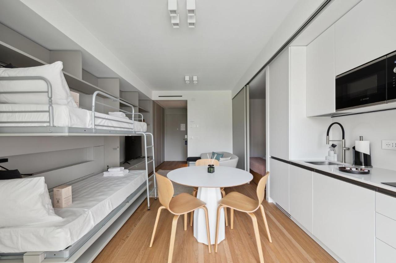 Limehome Milan Via Stresa Ngoại thất bức ảnh