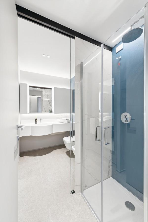 Limehome Milan Via Stresa Ngoại thất bức ảnh